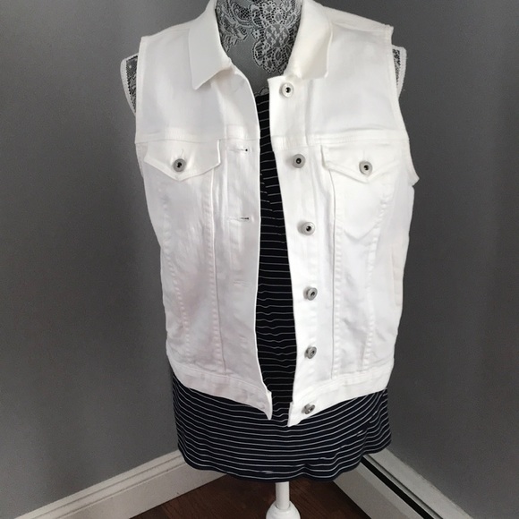 vince camuto white denim jacket